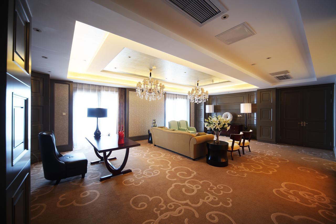 Shenglong Jianguo Hotel Haiyang Haiyang  ภายนอก รูปภาพ